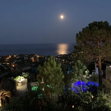 Magnifique Vue 180° - Cassandra Villa *